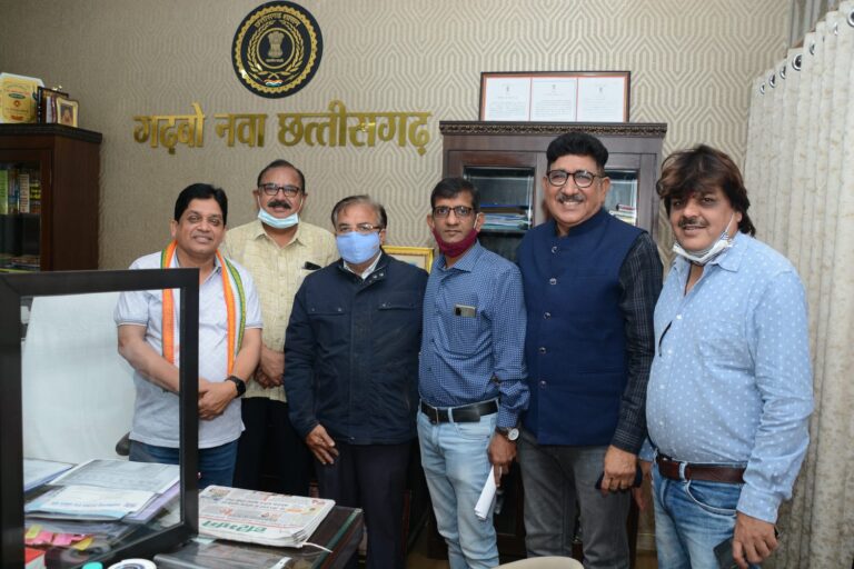 रायपुर : स्वच्छता बनाये रखने में हम सभी सहयोगी बनें : डॉ. शिवकुमार डहरिया