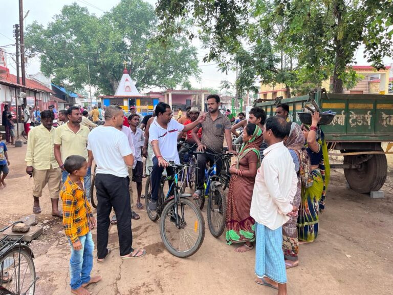 भिलाई दुर्ग जिला – उरला में 11 एकड़ जमीन पर होगा खेल मैदान विकसित -: निर्मल कोसरे महापौर ने उरला समेत देवबलोदा व जी. केबिन वार्ड का किया साइकिल से भ्रमण…