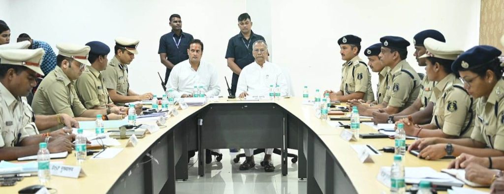 रायपुर राजधानी : पुलिस के प्रति अपराधियो के मन में भय और आम जनता के मन में सम्मान होना चाहिए : गृहमंत्री ताम्रध्वज साहू