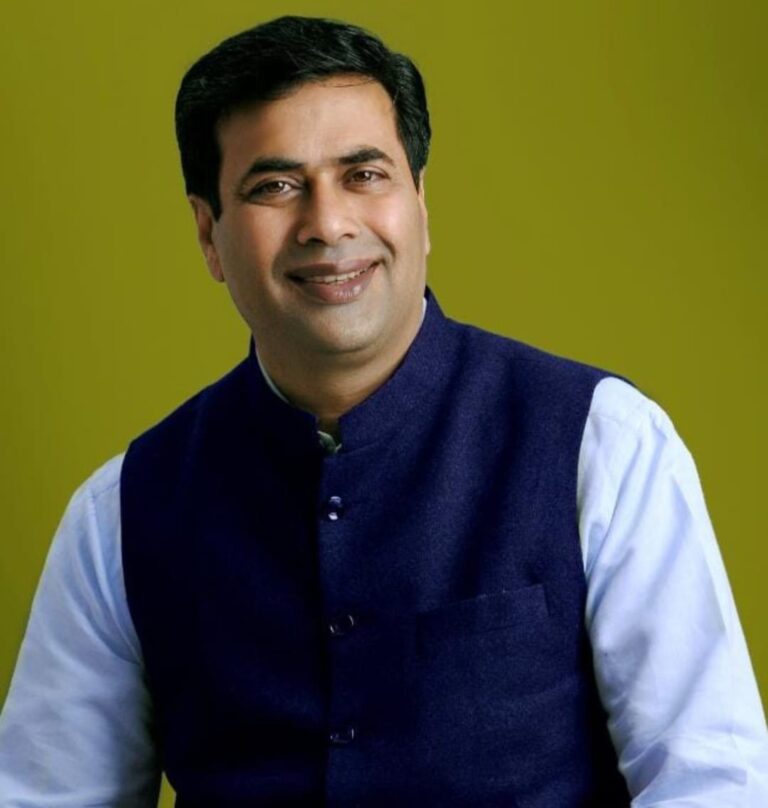 दुर्ग शहर महापौर धीरज बाकलीवाल ने शहर एवं प्रदेश वासियों को भगवान गणेश उत्सव,जैन धर्म एवं ईद मिलादुन्नबी पर्व कि बधाई देते हुए क्या कहा पढ़िए पूरी खबर…