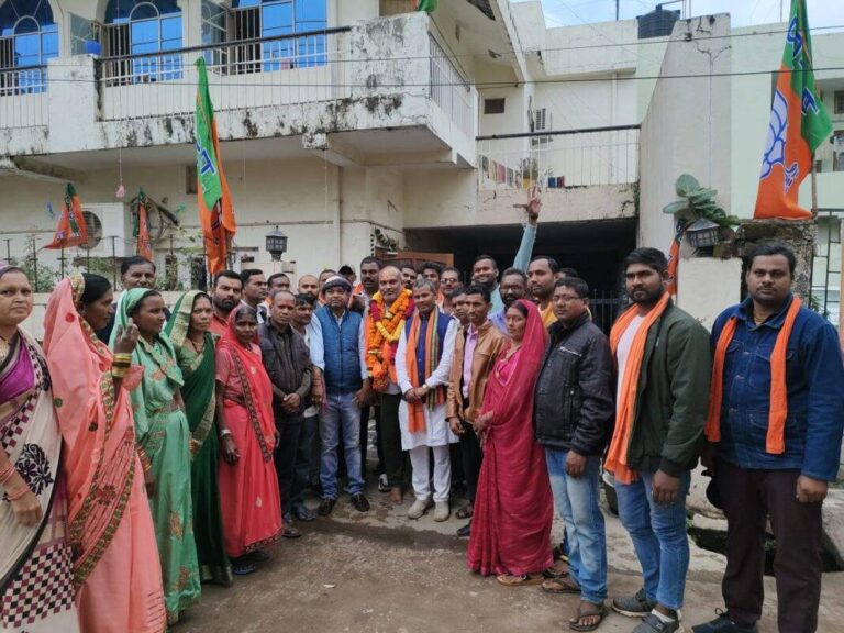 दुर्ग ग्रामीण से कांग्रेसी नेता ताम्रध्वज साहू को हार का स्वाद चखाने वाले ललित चंद्राकर की चौतरफा सराहना पढ़िए पूरी खबर…