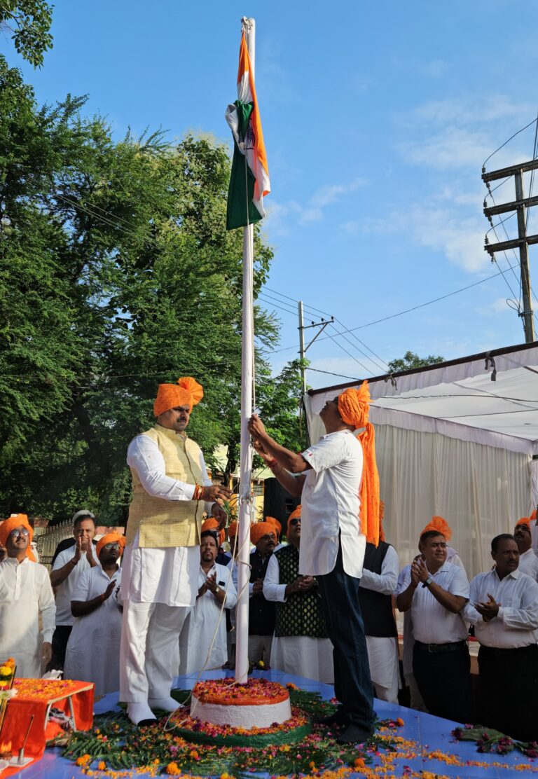 दुर्ग शहर विधायक गजेन्द्र यादव ने शहरवासियों और प्रदेशवासियों को 15 अगस्त आजादी के उत्सव में 78 वें स्वतंत्रता दिवस कि बधाई पढ़िए पूरी खबर…
