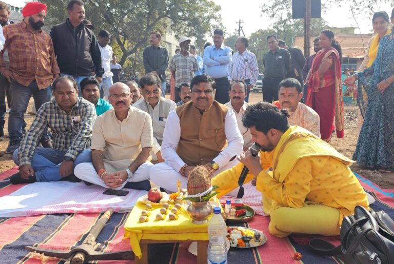 दुर्ग शहर में दो जगह सिंचाई कॉलोनी, 6 करोड़ से नवनिर्माण करने विधायक गजेन्द्र यादव ने किया भूमिपूजन पढिए पुरी खबर…