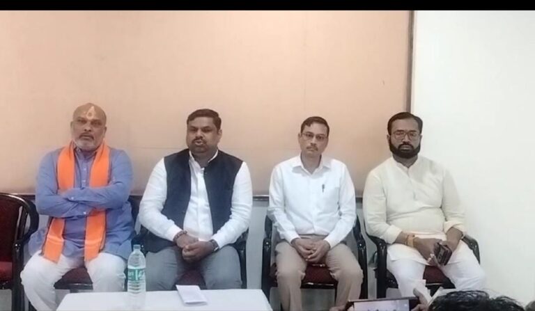 दुर्ग जिला- नगरीय निकायों में कांग्रेस के भ्रष्टाचार से जनता हलाकान,भाजपा के आने से जनता का पैसा जनता तक पहुंचेगा – विधायक गजेंद्र यादव